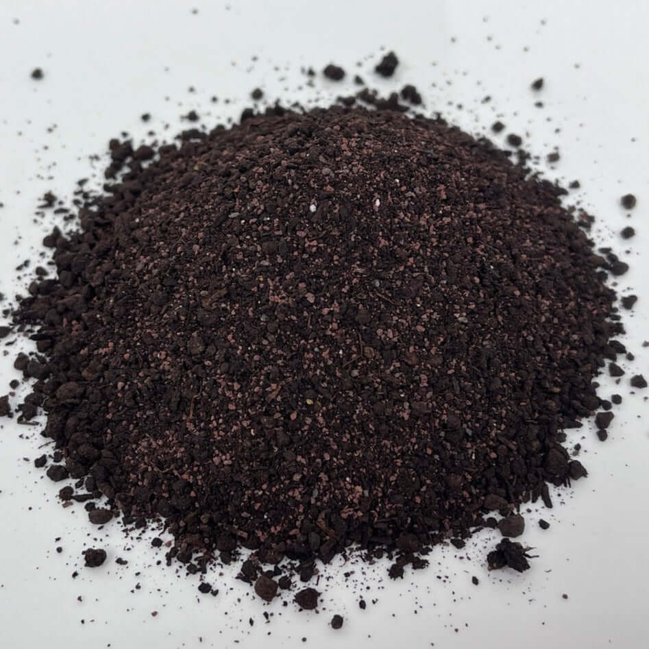 Compost Humus + Lava Volcan | Revitalizador Bio